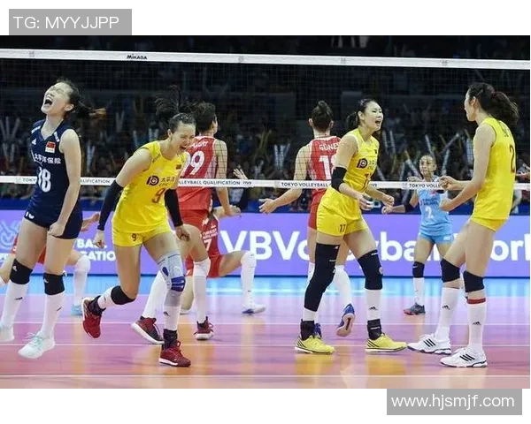 排球战术：重庆排球队的边路渗透体系